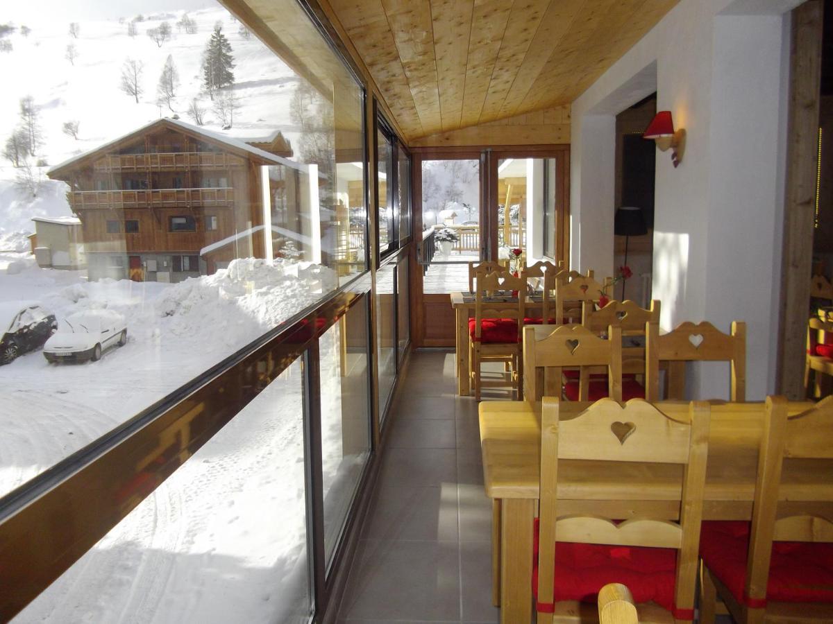 Hotel Valentin Pied Des Pistes Λε Ντεζ Αλπ Εξωτερικό φωτογραφία